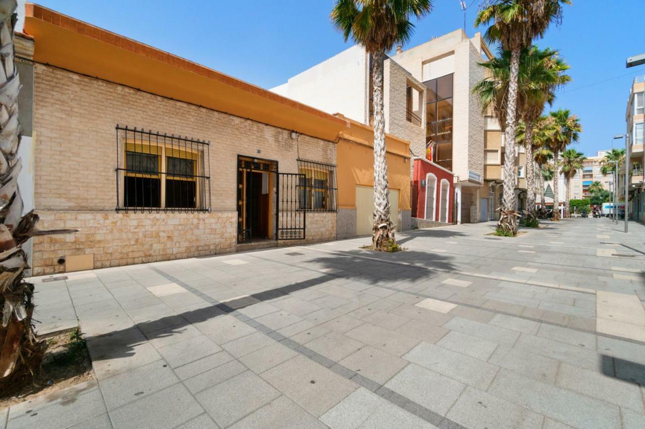 Homely Apartments Casa Carmen Torrevieja Bagian luar foto