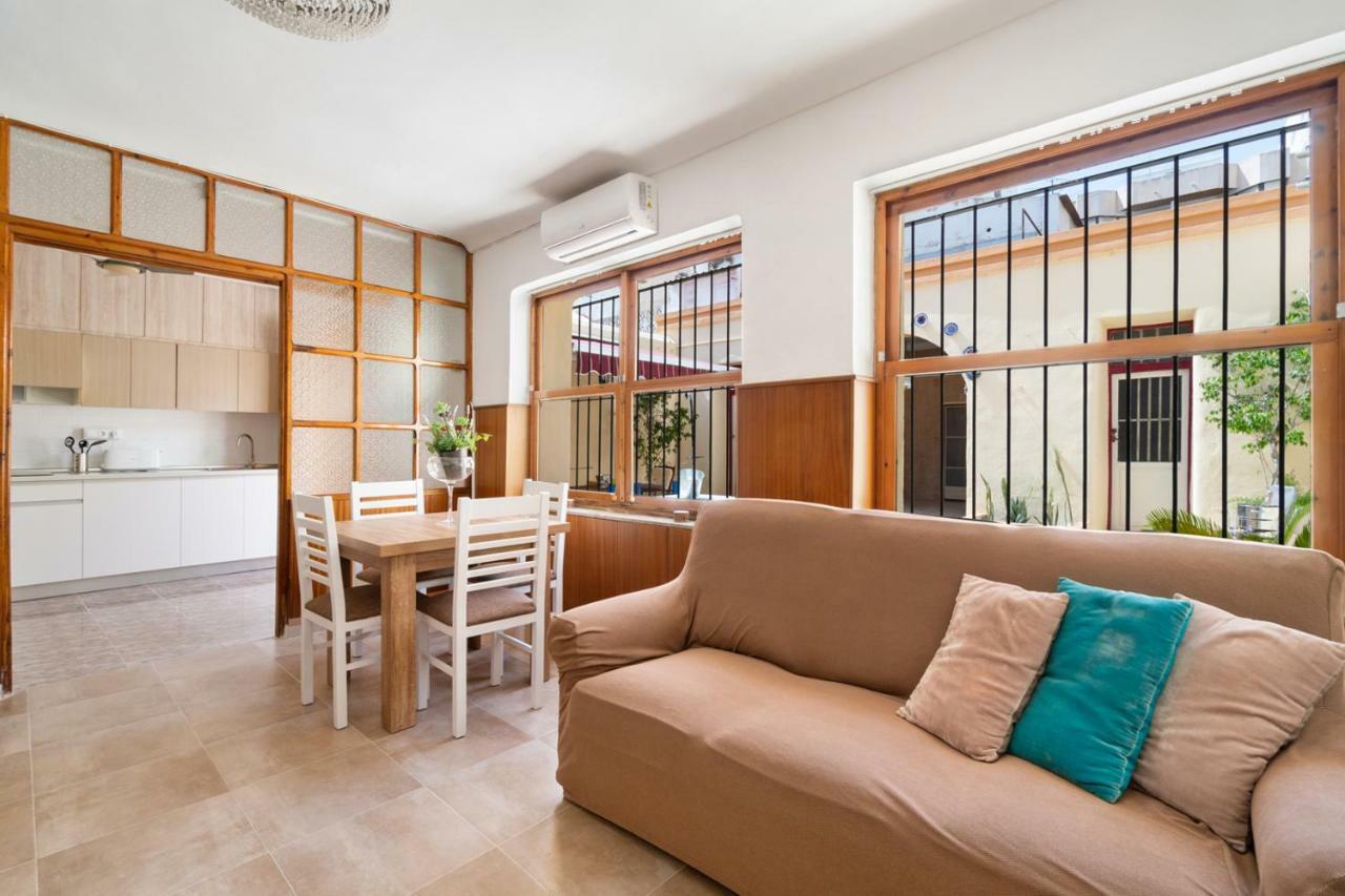 Homely Apartments Casa Carmen Torrevieja Bagian luar foto